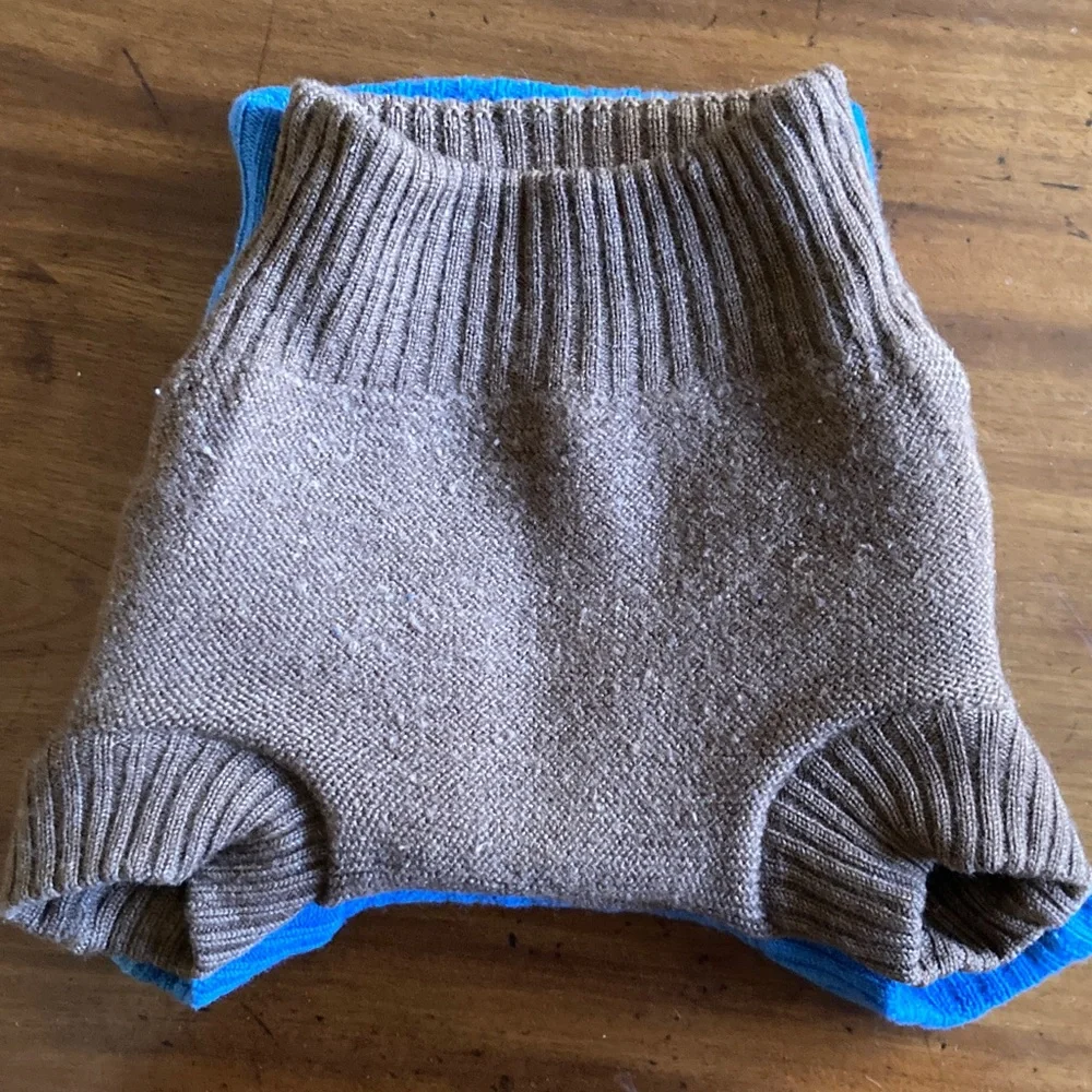 Disana and Babee Greens Wool Diaper Covers - Picture 9 of 17